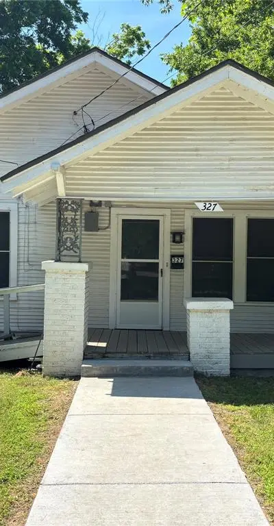 327 Egan Street, Denton TX 76201