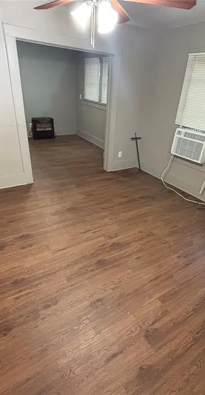327 Egan Street, Denton TX 76201 - Photo 4