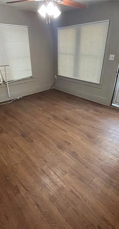 327 Egan Street, Denton TX 76201 - Photo 5