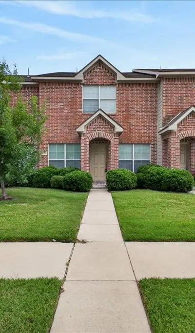 2312 Calendar Court, Grand Prairie TX 75050 - Photo 3