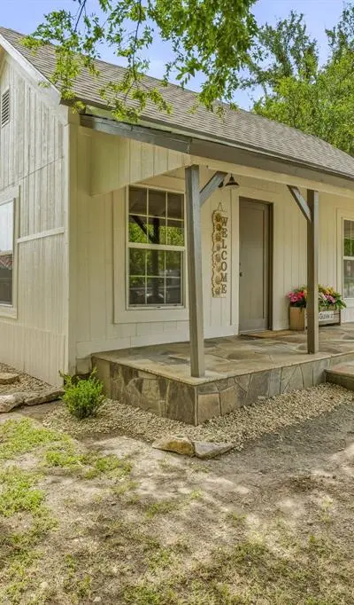 255 Glenn Street, Bluff Dale TX 76433 - Photo 2
