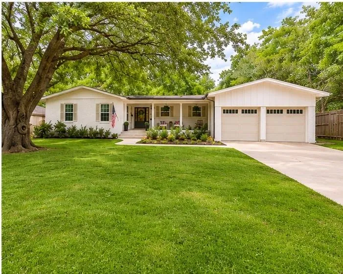 6917 Kirkwood Road, Fort Worth TX 76116