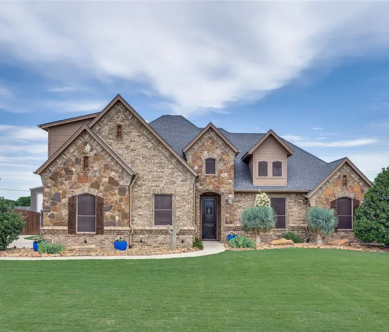 119 Cactus Drive, Decatur TX 76234