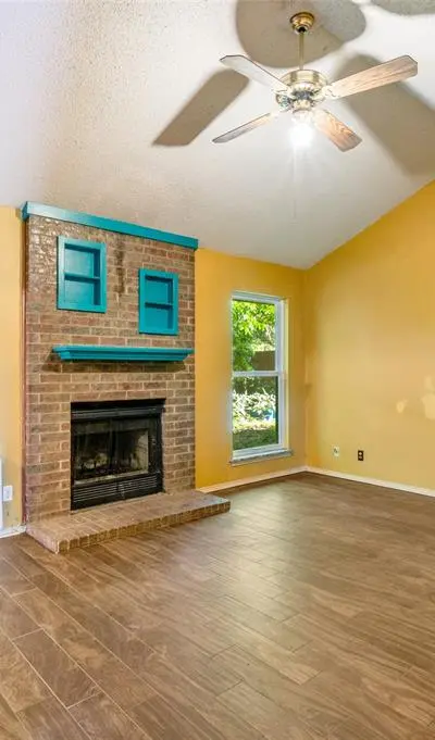 813 Royal Meadows Street, Denton TX 76209 - Photo 3