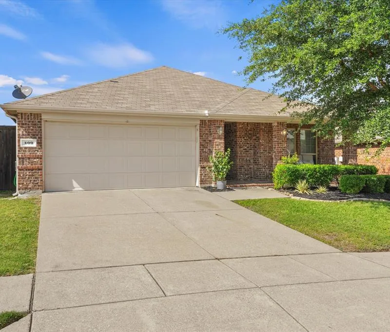 409 Harding Lane, Lavon TX 75166