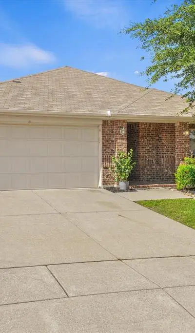 409 Harding Lane, Lavon TX 75166