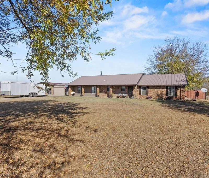 625 COUNTY ROAD 13300, Paris TX 75462
