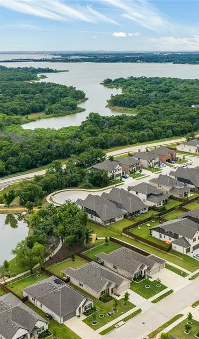 4041 Kyles Landing Drive, Hickory Creek TX 75065 - Photo 2