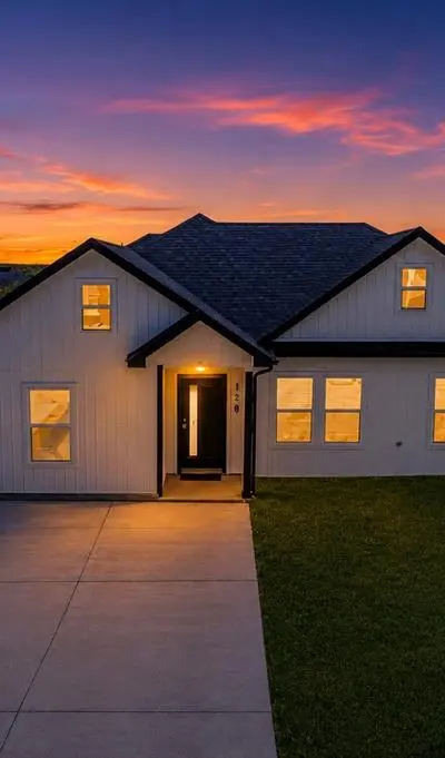 120 Brookview Drive, Bridgeport TX 76426
