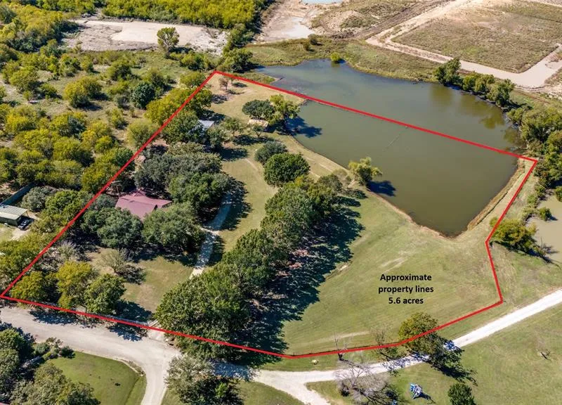 5547 Woodland Hills Drive, Denton TX 76208