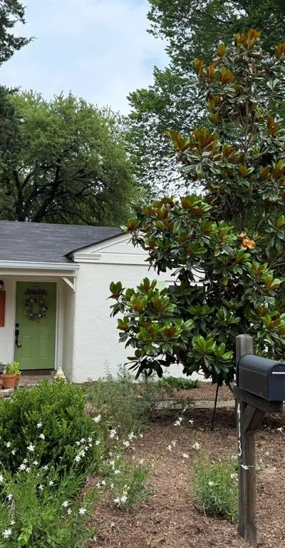 413 Sands Court, White Settlement TX 76108 - Photo 2