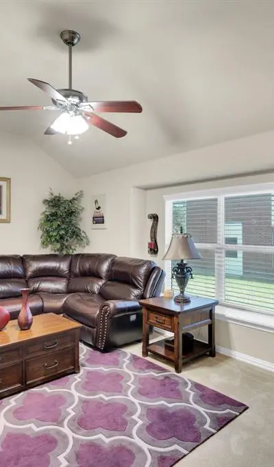 900 Ginger Trail, DeSoto TX 75115 - Photo 3