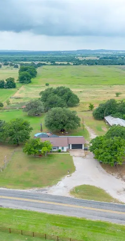 300 S Caddo Street, Lipan TX 76462 - Photo 4