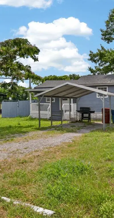 225 Cobb Avenue, Van Alstyne TX 75495