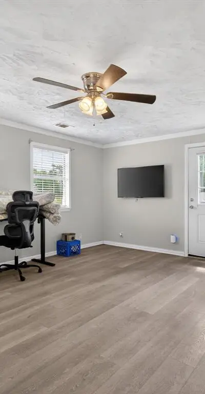 225 Cobb Avenue, Van Alstyne TX 75495 - Photo 4