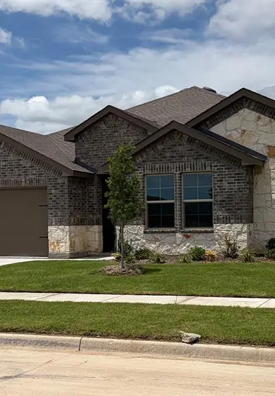 2003 Reveille Way, Terrell TX 75160 - Photo 2