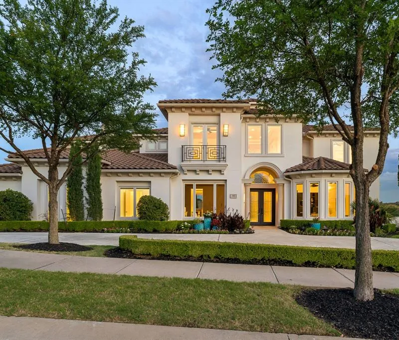 1013 Excalibur Boulevard, Lewisville TX 75056