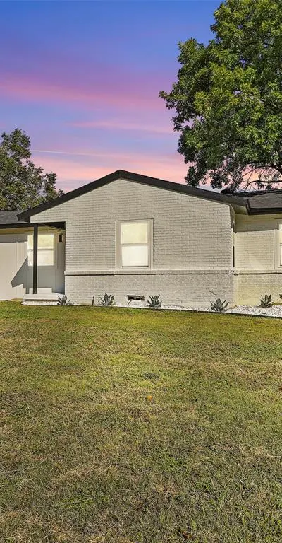609 E Linda Drive, Garland TX 75041