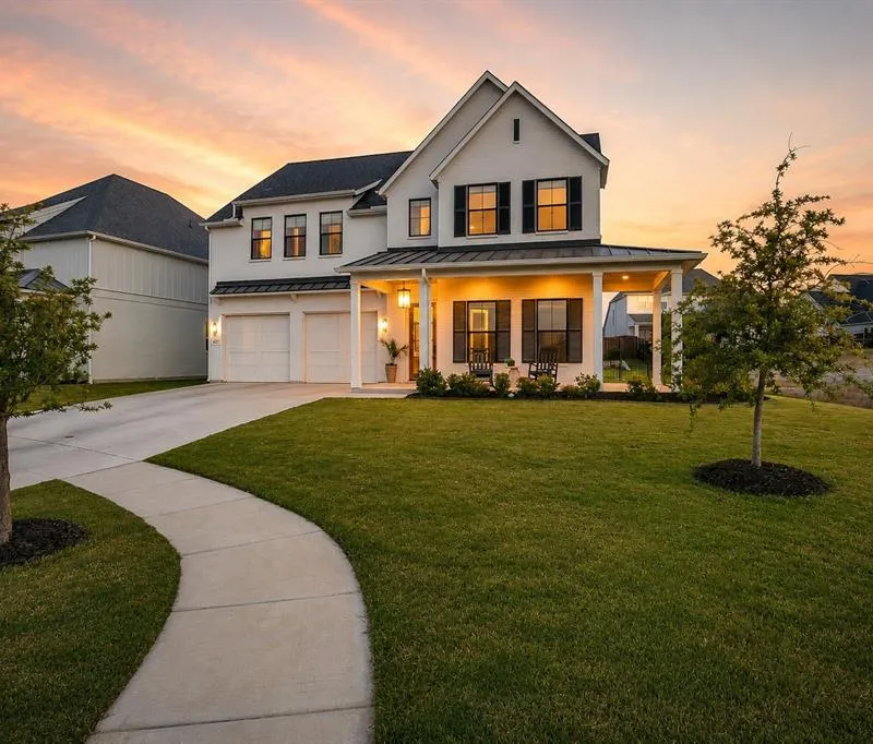 417 Kestrel Court, Aledo TX 76008