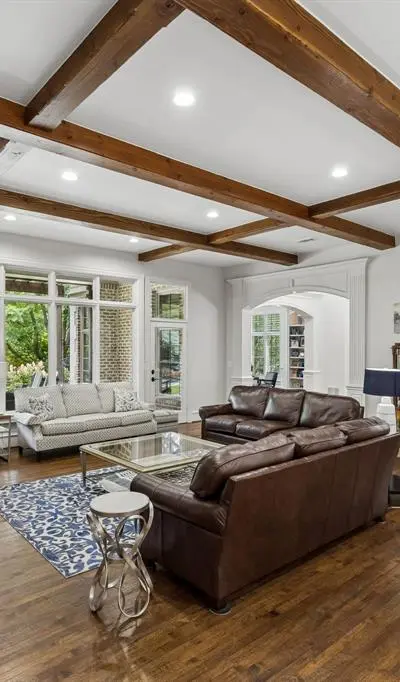 45 Kennington Court, Dallas TX 75248