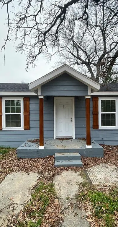 4731 Stokes Street, Dallas TX 75216