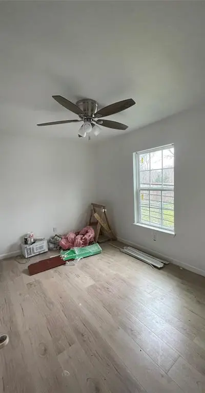4731 Stokes Street, Dallas TX 75216 - Photo 4