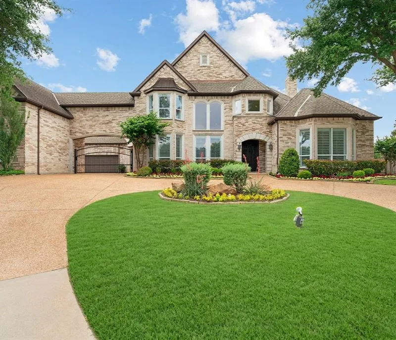 1203 Earlston Court, Southlake TX 76092