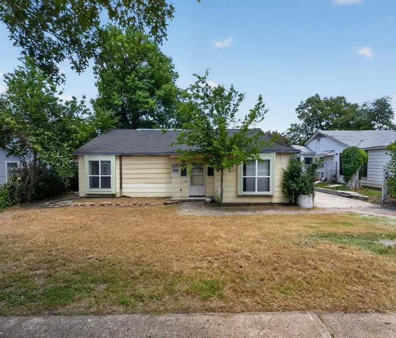 6227 Lovett Avenue, Dallas TX 75227