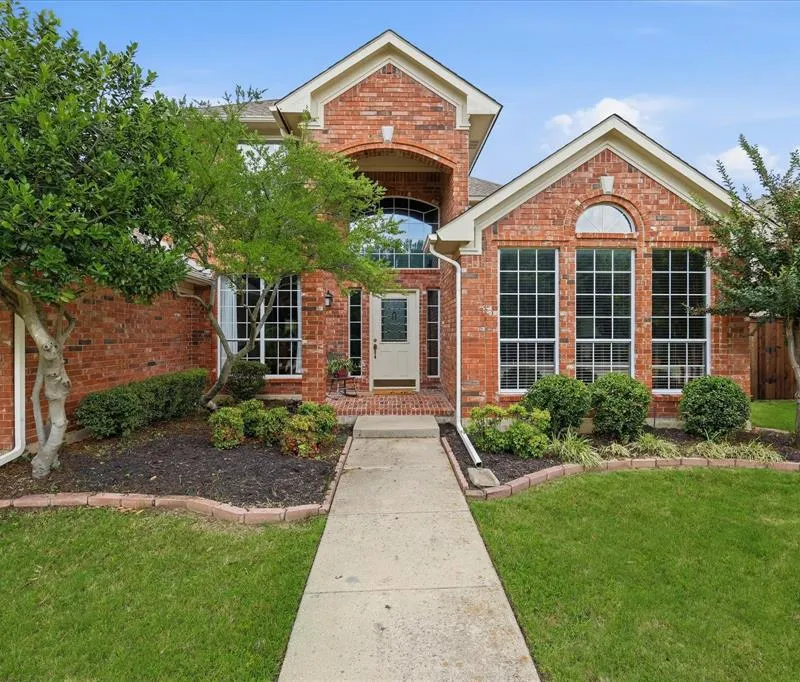 1424 Oakwood Court, Flower Mound TX 75028