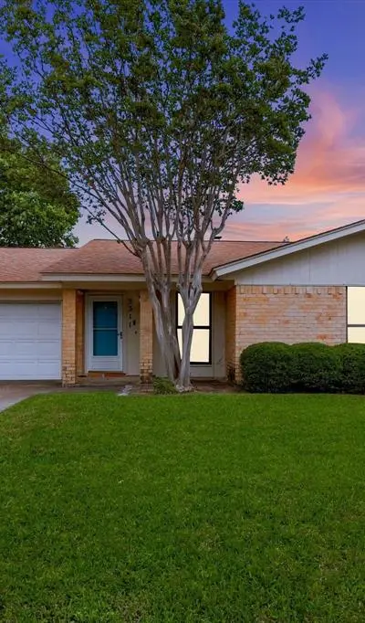3311 Steeplewood Trail, Arlington TX 76016 - Photo 2