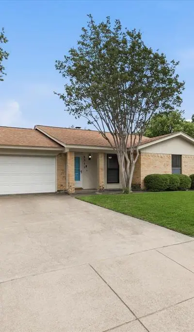 3311 Steeplewood Trail, Arlington TX 76016 - Photo 4