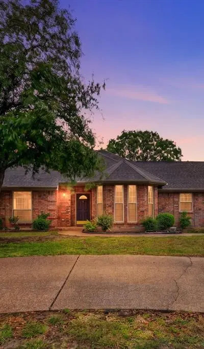 137 Tamarron Drive, Lakeside TX 76135