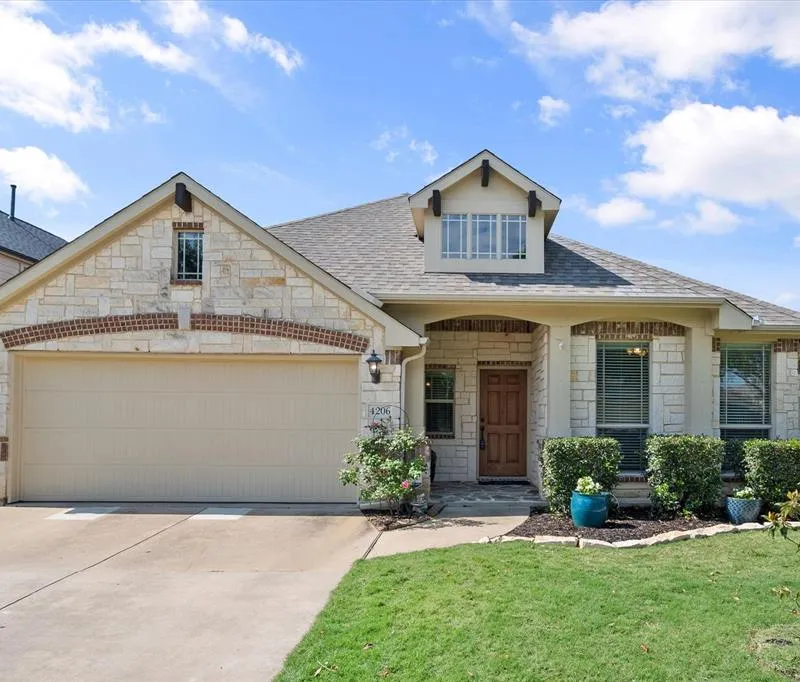 4206 Poppy Drive, Mansfield TX 76063