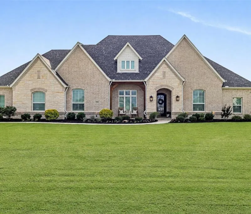 3232 Stardust Lane, Northlake TX 76226