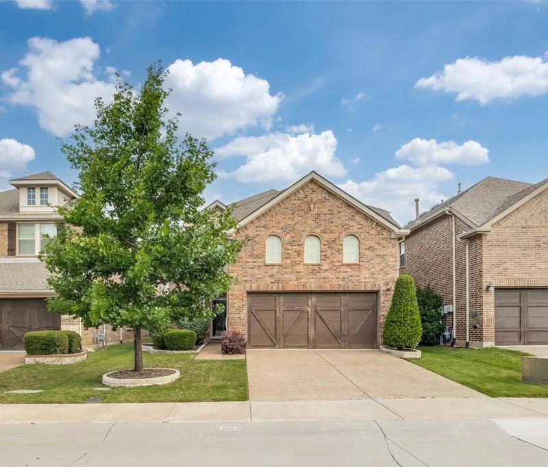 3509 Bans Crown Boulevard, Lewisville TX 75056