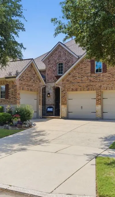 537 Quail Creek Drive, Frisco TX 75036 - Photo 2