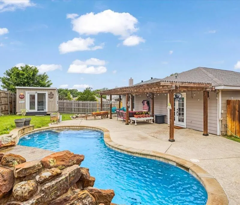 1205 Post Oak Trail, Anna TX 75409