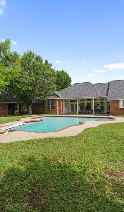 302 Thorntree Drive, Ovilla TX 75154 - Photo 5