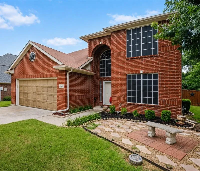 1342 Clear Creek Drive, Lewisville TX 75067