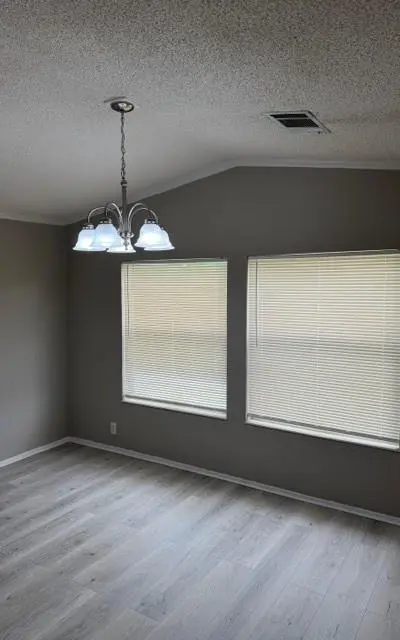 2321 Ridgeview Street, Fort Worth TX 76119 - Photo 4