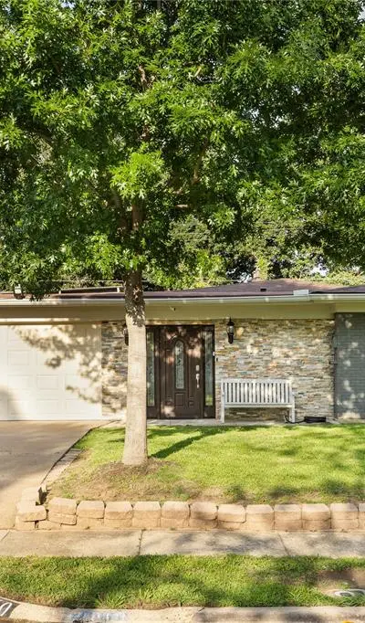 2010 William Brewster Street, Irving TX 75061 - Photo 4