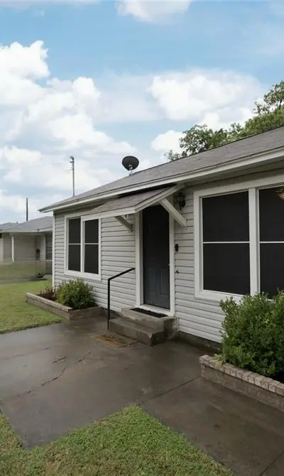 2021 Denison Street, Denton TX 76201 - Photo 3