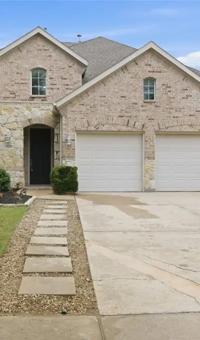 1411 Golf Club Drive, Lantana TX 76226
