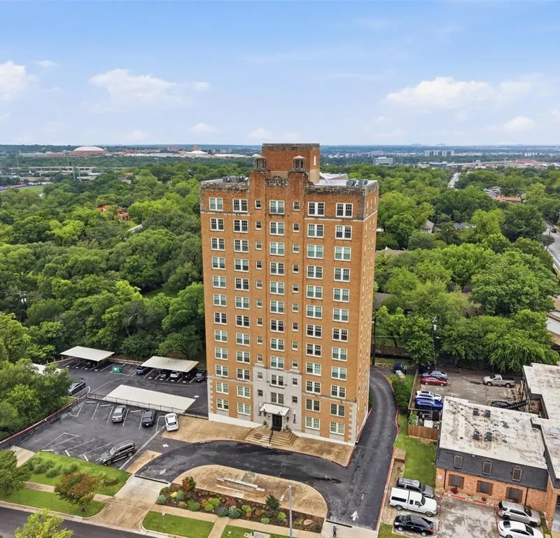 2306 Park Place Avenue # 10B, Fort Worth TX 76110