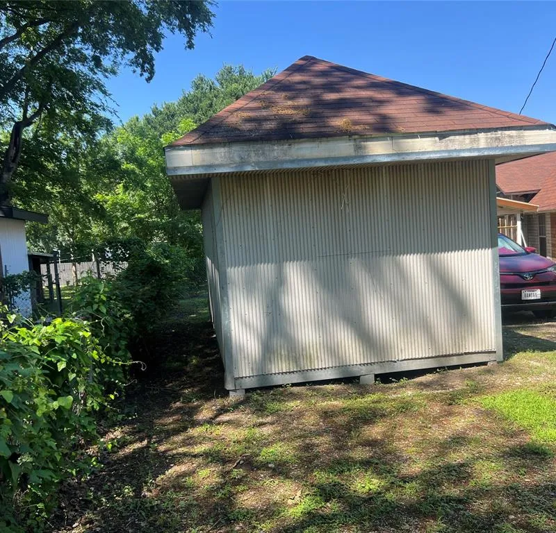 9311 Beacon Hill Circle, Dallas TX 75217