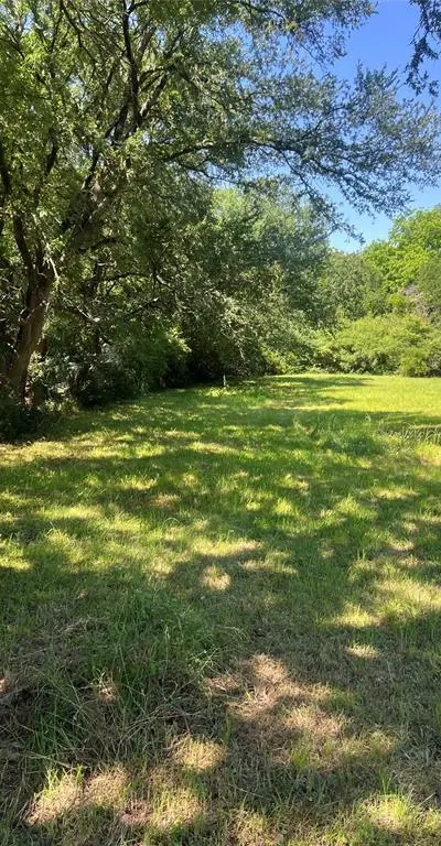9311 Beacon Hill Circle, Dallas TX 75217 - Photo 4
