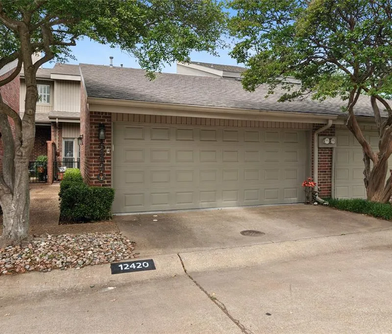 12420 Montego Plaza, Dallas TX 75230