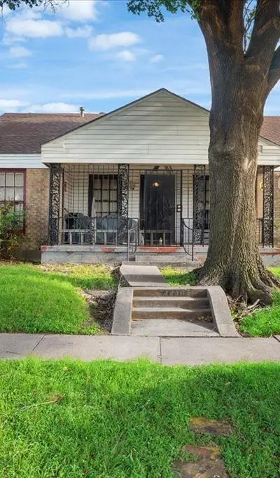 1718 S Marsalis Avenue, Dallas TX 75216 - Photo 2