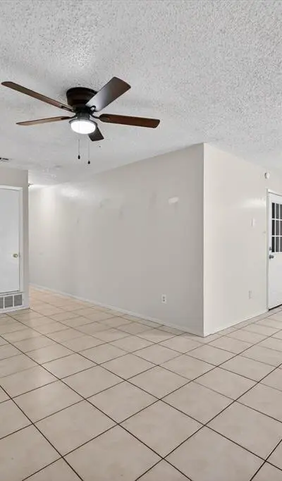207 Water Lane, Crowley TX 76036 - Photo 3