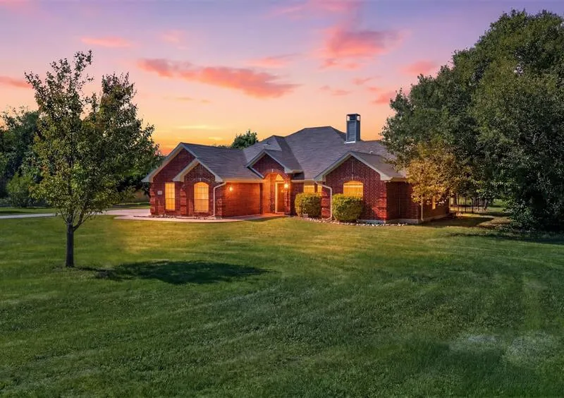 9 Horseman Drive, Lucas TX 75002